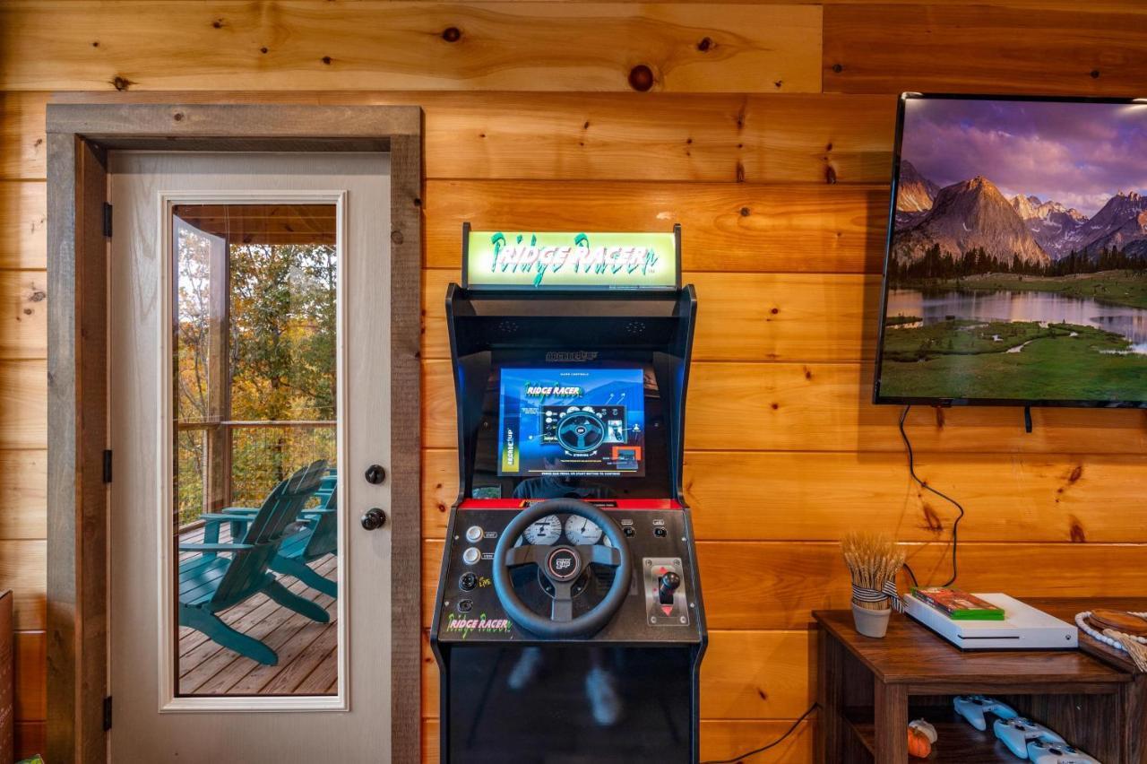 The Overlook - '21 Cabin - Gorgeous Unobstructed Views - Fire Pit Table - Gamerm - Hottub - Xbox - Lots Of Bears Gatlinburg Ngoại thất bức ảnh